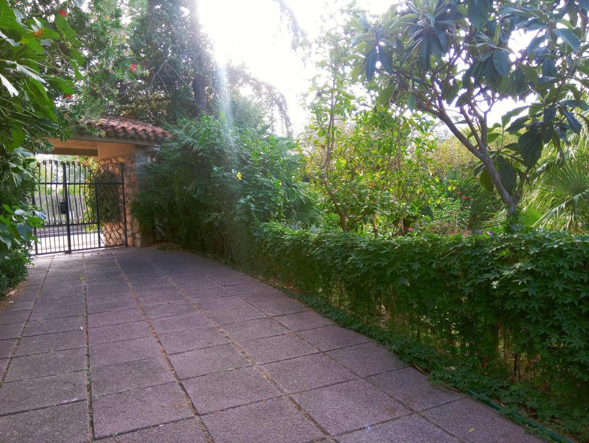 Villa Corrias Siliqua Exterior foto